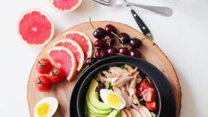 Dietary Habits for Stronger Veins and Vessels