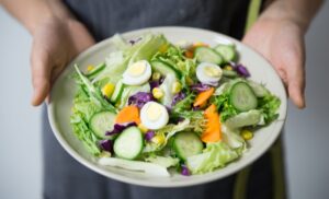 Four Valuable Nutrition Tips for Nurses Working Long Hours