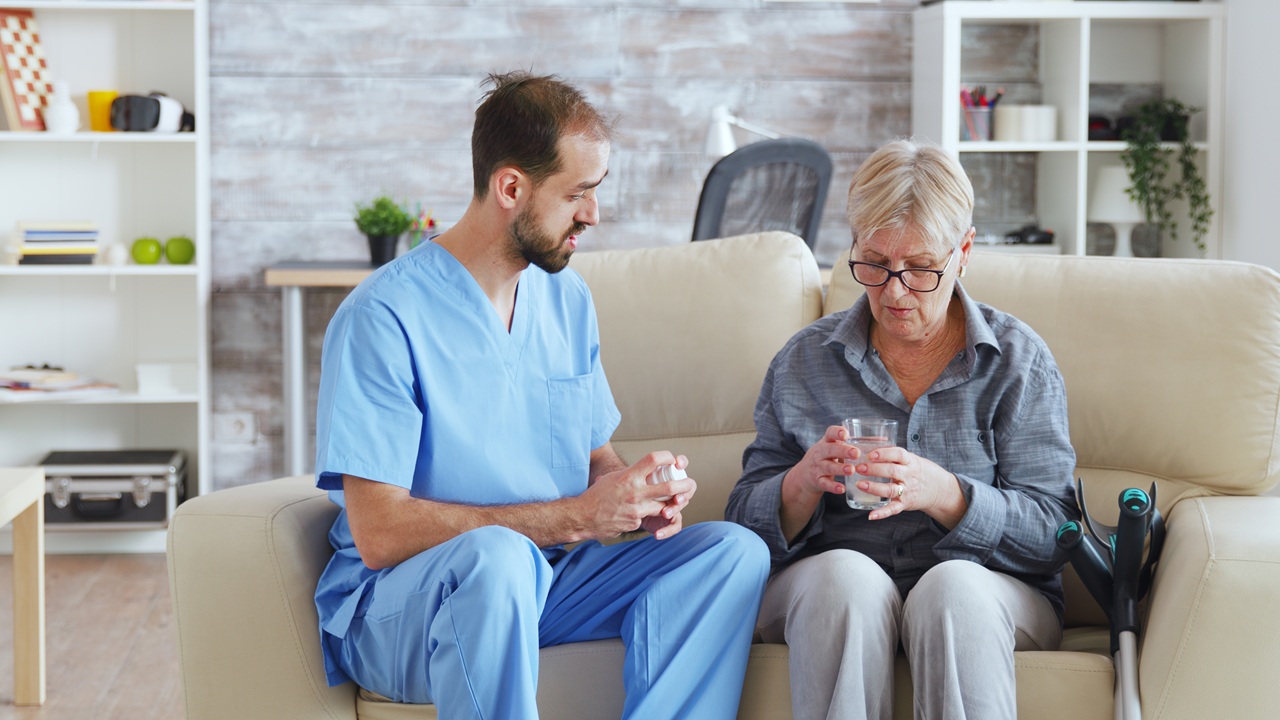 Therapies and Activities to Manage Stages of Lewy Body Dementia